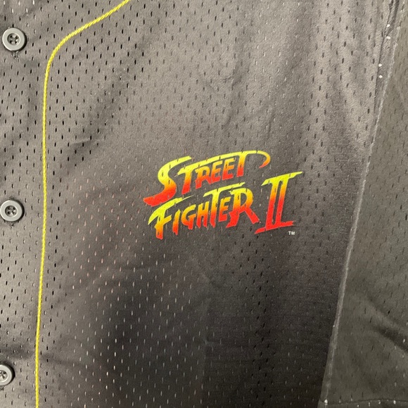 NWT Men’s Street Fighter Short Sleeve Net Jersey Shirt XL - Picture 4 of 8